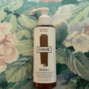 dpHue hair gloss in light brown. Used once but was wrong the color.